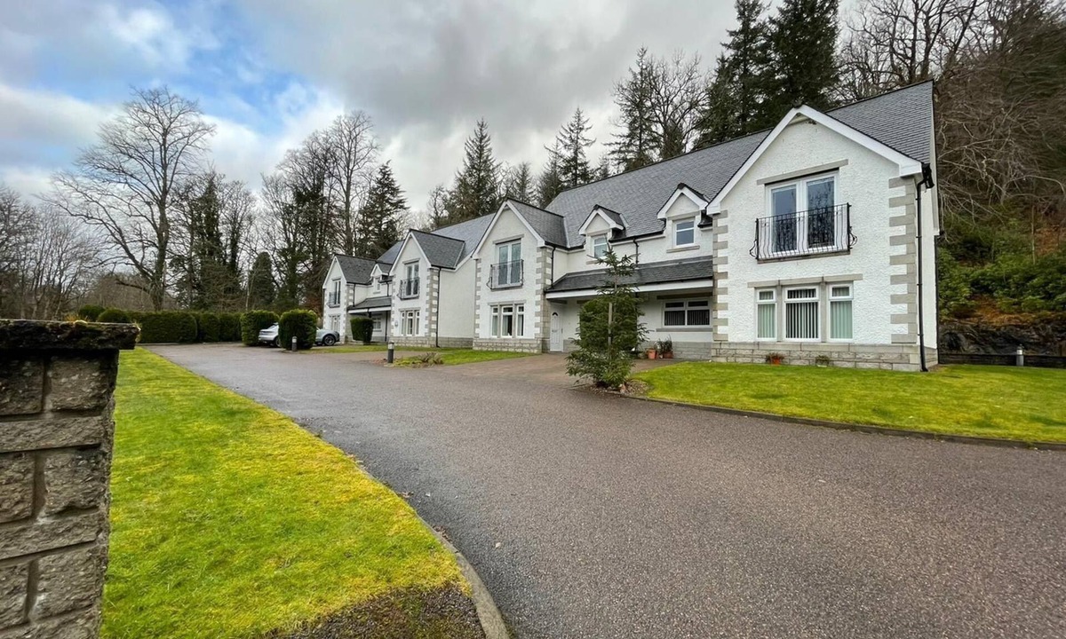 Invergarry Apartment | 2 River Court, Invergarry