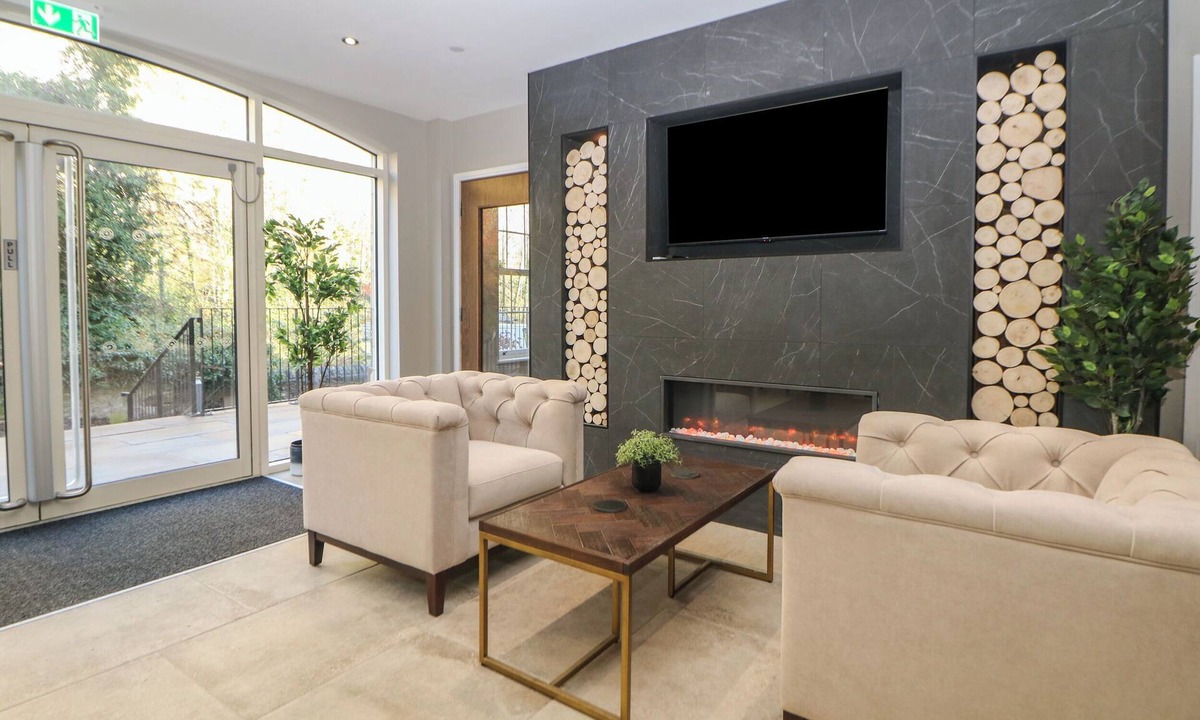 Stoney Middleton Cottage | 2 Rock Mill Holiday Apartments