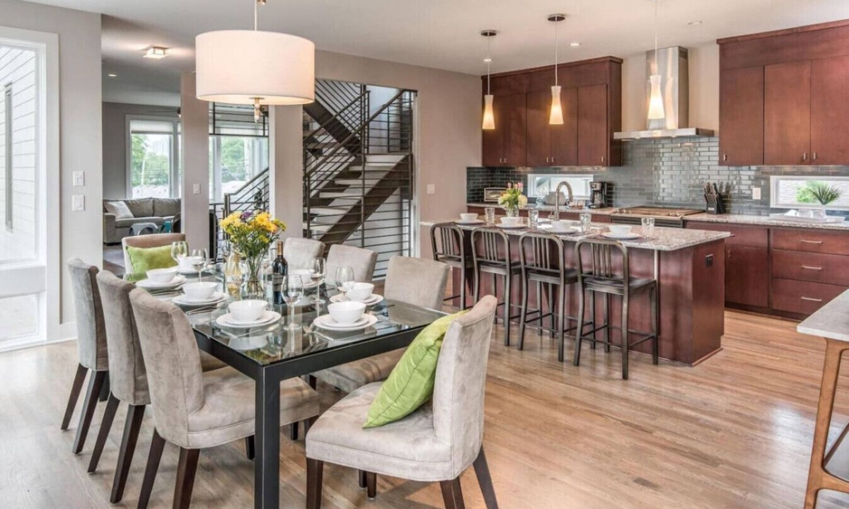 Edgehill House | 2 Rooftop Homes Walk to Gulch & Broadway!