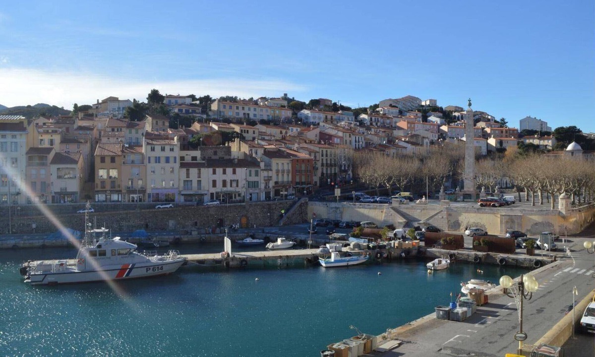 Port-Vendres Apartment | 2-room apartment for 4, Port-Vendres, sea view