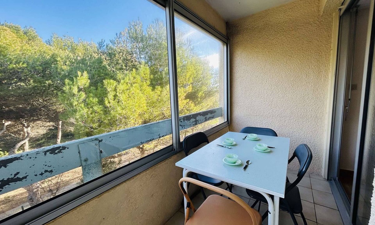 Narbonne-Plage Apartment | 2-room apartment with loggia and parking, Narbonne Beach