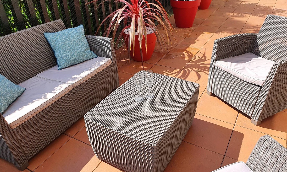 Deauville City Centre Apartment | 2-room luxury apartment with terrace near beach and town center