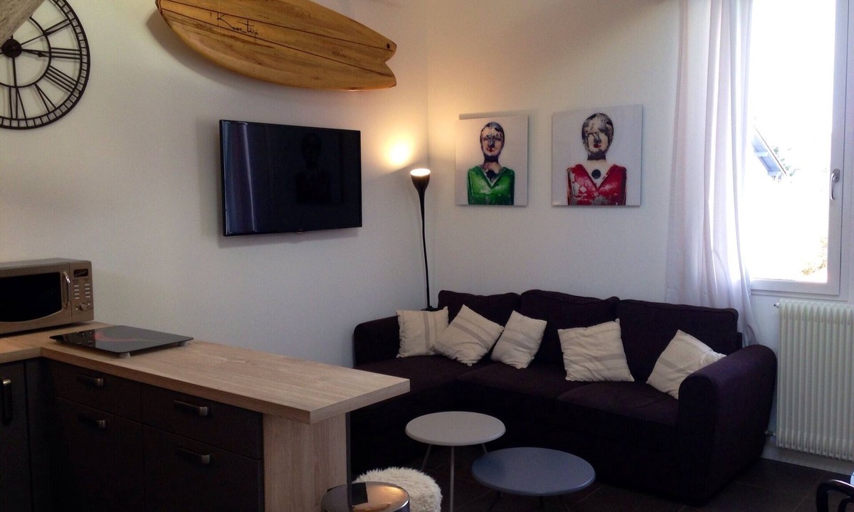 Biarritz Apartment | 2 ROOMS + MEZZANINE. All Biarritz on foot.
