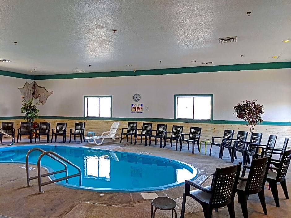 Torrington Hotel | 2-Star Hotel ∙ Americas Best Value Inn Torrington