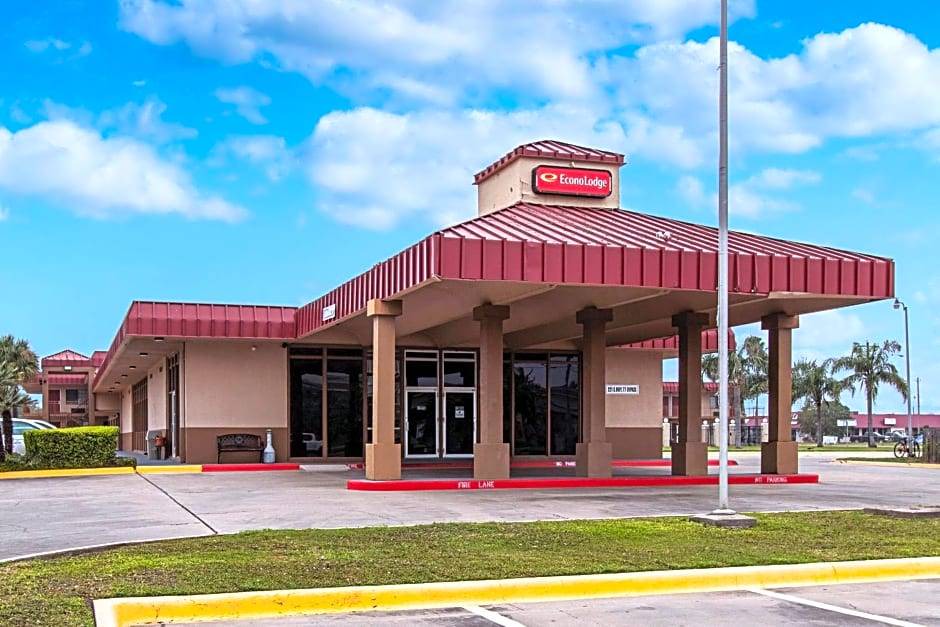 Kingsville Hotel | 2-Star Hotel ∙ Econo Lodge Kingsville