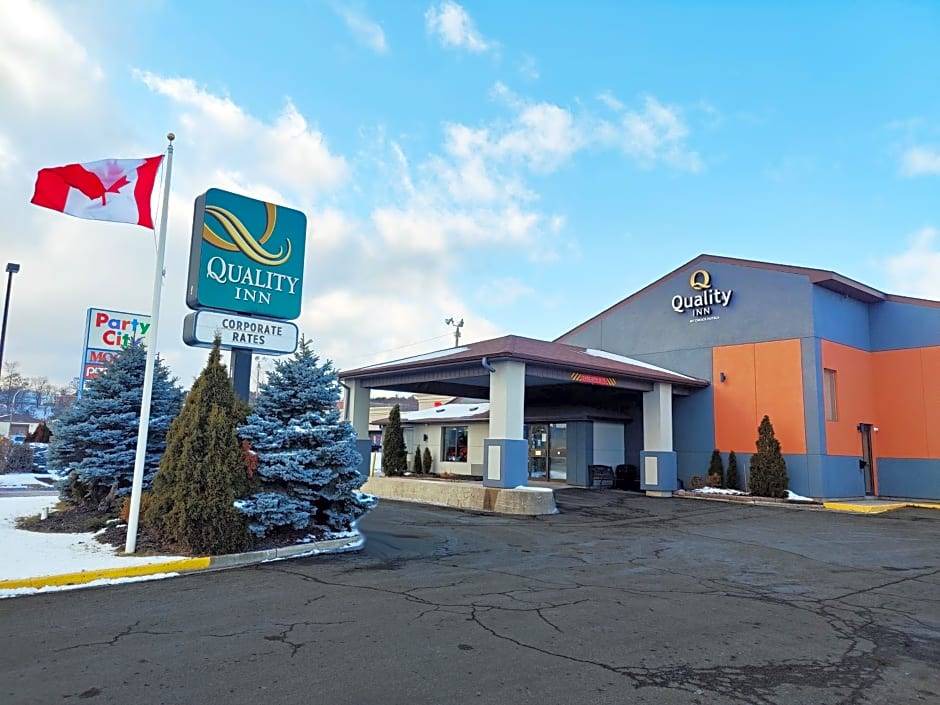 Peterborough Hotel | 2-Star Hotel ∙ Quality Inn Peterborough