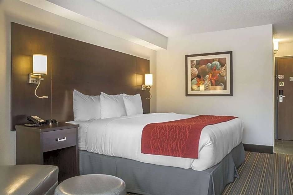 Leamington Hotel | 2-Star Hotel ∙ Quality Inn Leamington