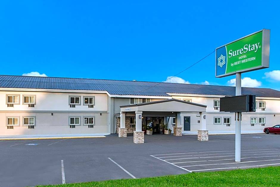 Presque Isle Hotel | 2-Star Hotel ∙ SureStay Hotel by Best Western Presque Isle