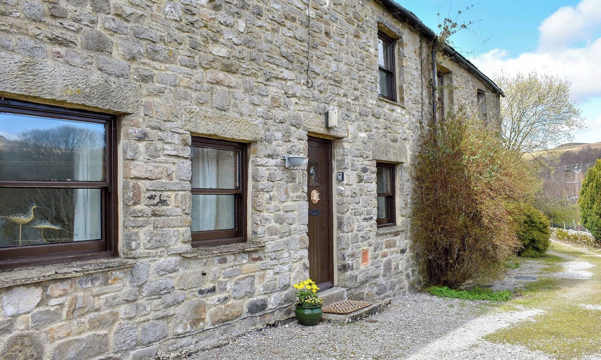 Fremington Cottage | 2 Swallowholm Cottages