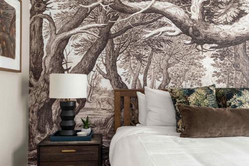 Eighth Avenue House | 2 Units Sleeps 24 Nashville's Best Location