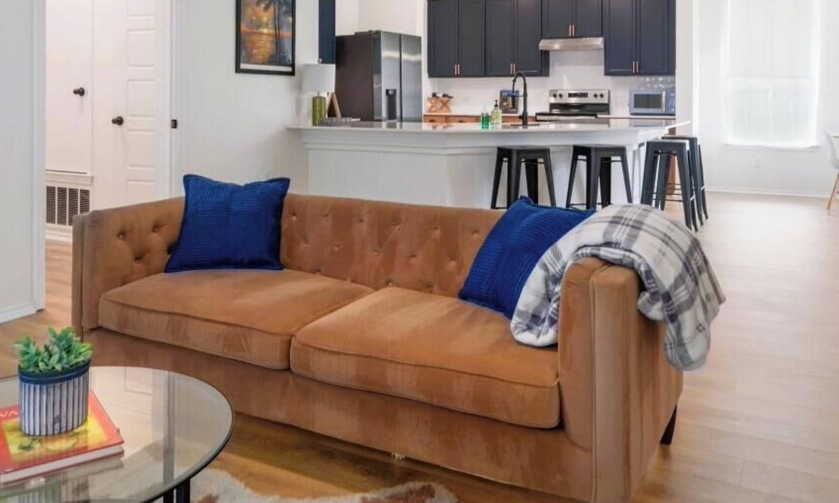 McNeil House | 20 Mins to COTA | Modern 3BR Retreat + EV Parking