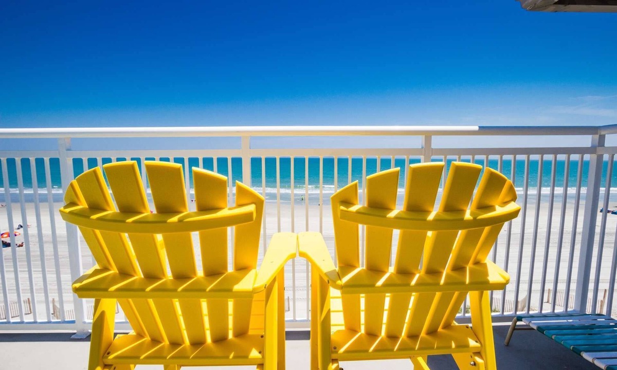 Surfside Beach Condo | *20% Off New Stays Through May*