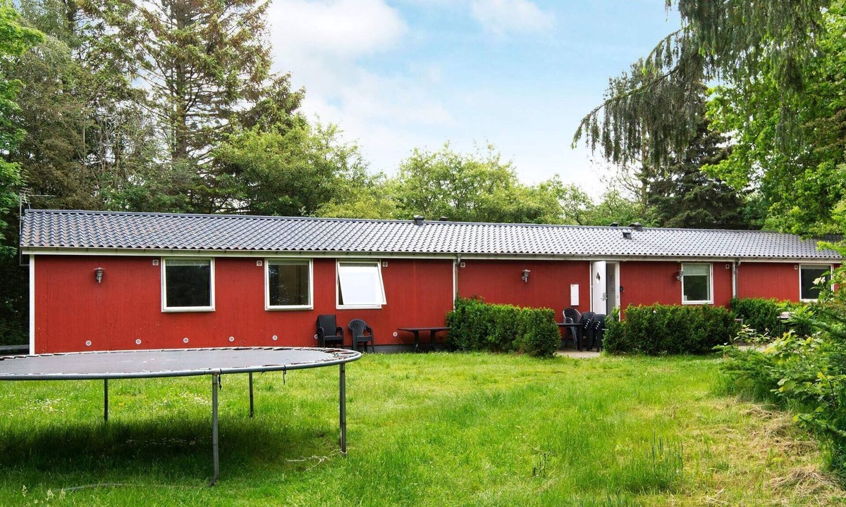 Skovgaarde House | 20 person holiday home in Herning