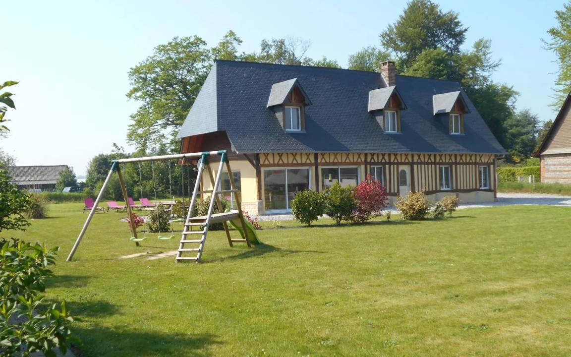 Greuville House | 200 m² House ∙ 4 bedrooms ∙ 10 guests
