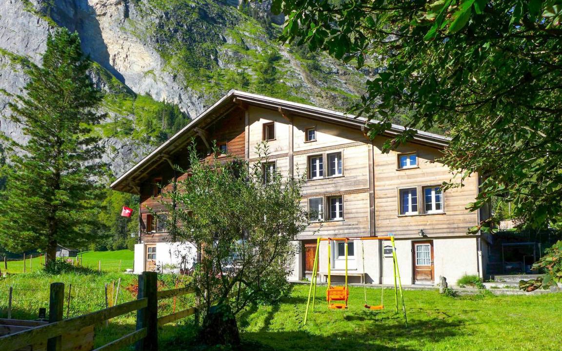 Reichenbach House | 200 m² House ∙ 6 bedrooms ∙ 12 guests