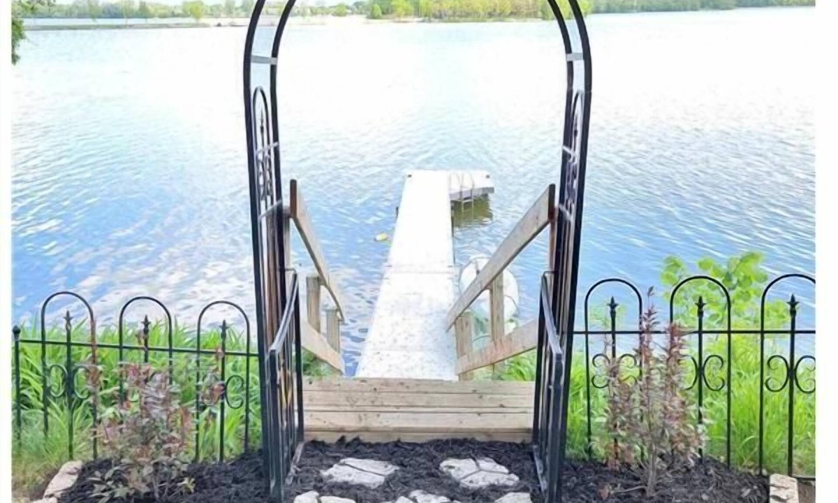 Willmar Cabin | 200' of Shoreline for Great Fishing - Park Place on Foot Lake in Willmar MN