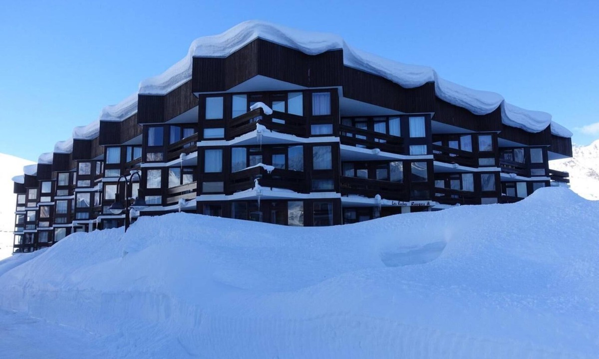 Le Lavachet Apartment | 200m from ski slopes, 2nd floor, terrace, balcony, tv, ski locker, 37m², Tignes