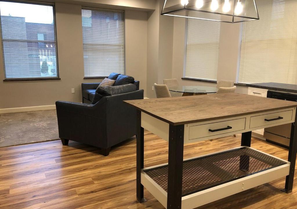Charleston Apartment | 205 New Downtown Living