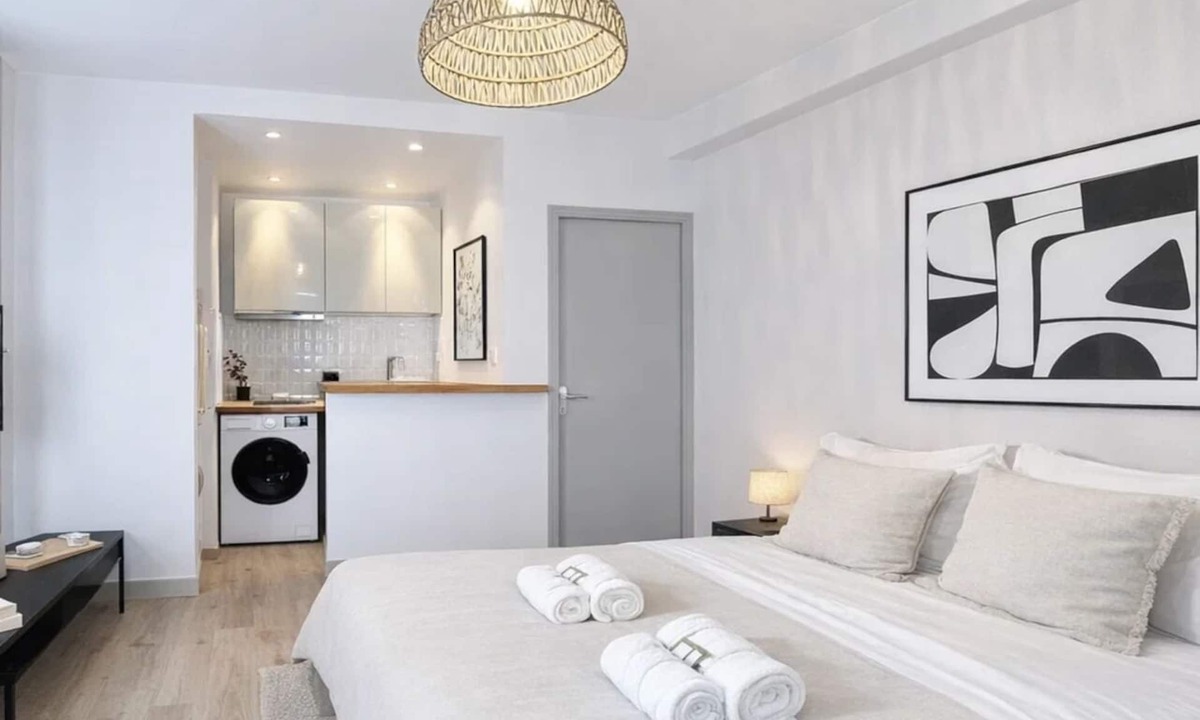 Passy Apartment | 2067 Raynouard