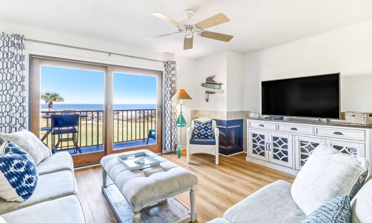 Amelia City Condo | 208 Sailmaker - Amelia Sunrise