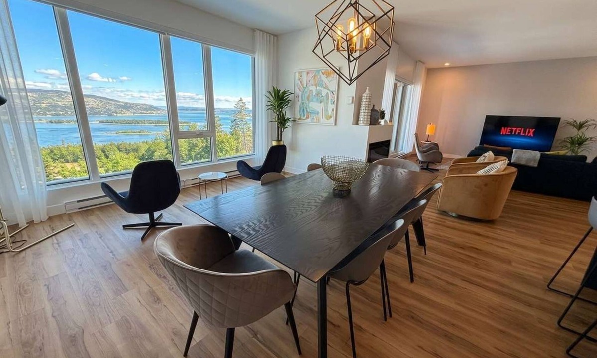 Baie-St-Paul Apartment | 209 | Luxury Condo | Pool & River View