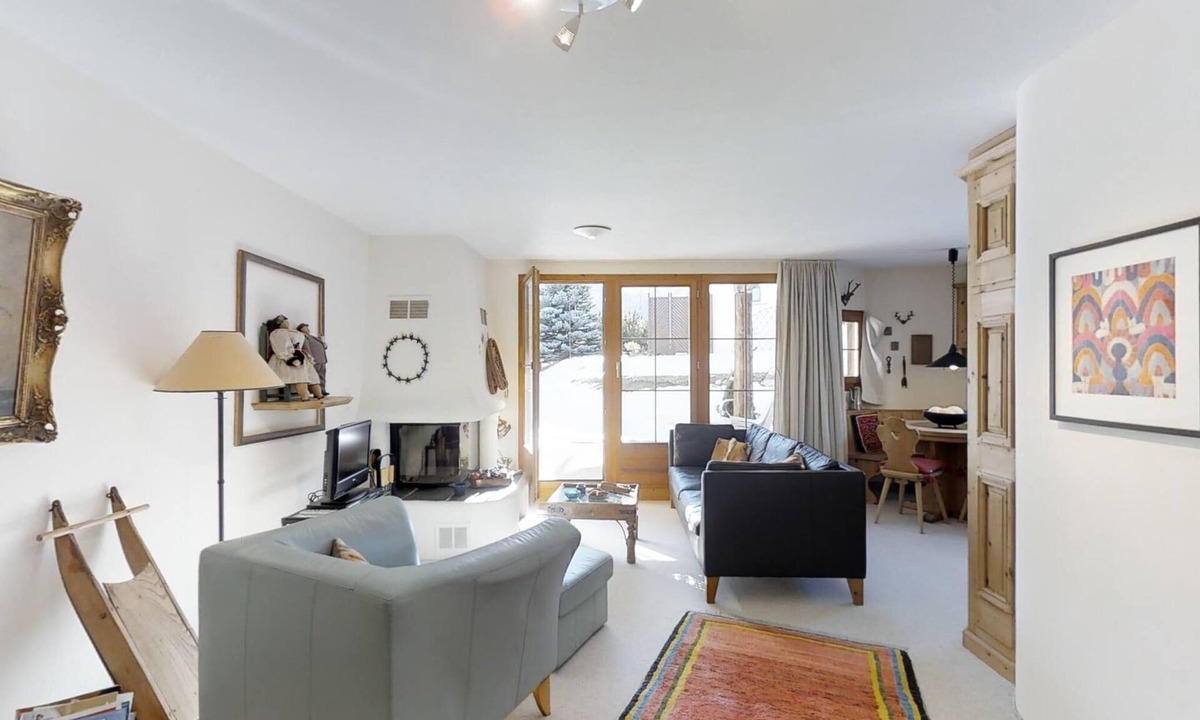 Silvaplana Apartment | 2½-room apartment on the ground floor, ca.