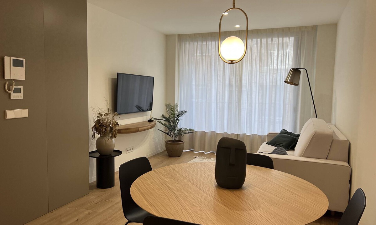Ensanche Diputacion Apartment | 21 Reyes Catolicos Premium Homes - Deluxe Home