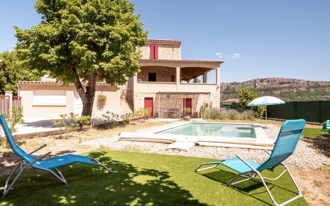 Aubenas House | 210 m² House ∙ 3 bedrooms ∙ 7 guests