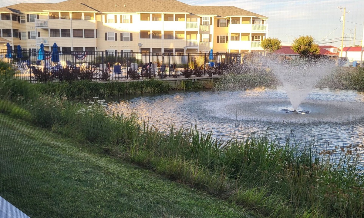 Rehoboth Beach Condo | 2103 Palms, 2-bedroom condo, Many June dates still available at discounted rates