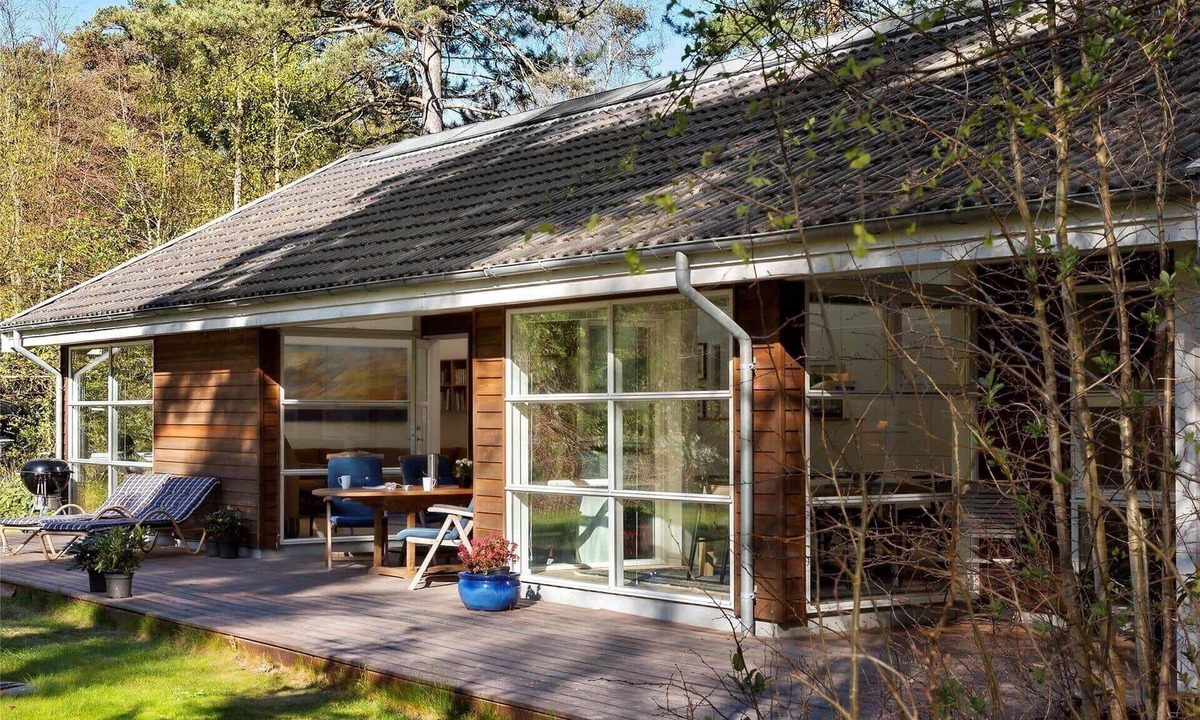 Stege House | 2305 Stege - Thujavej 2