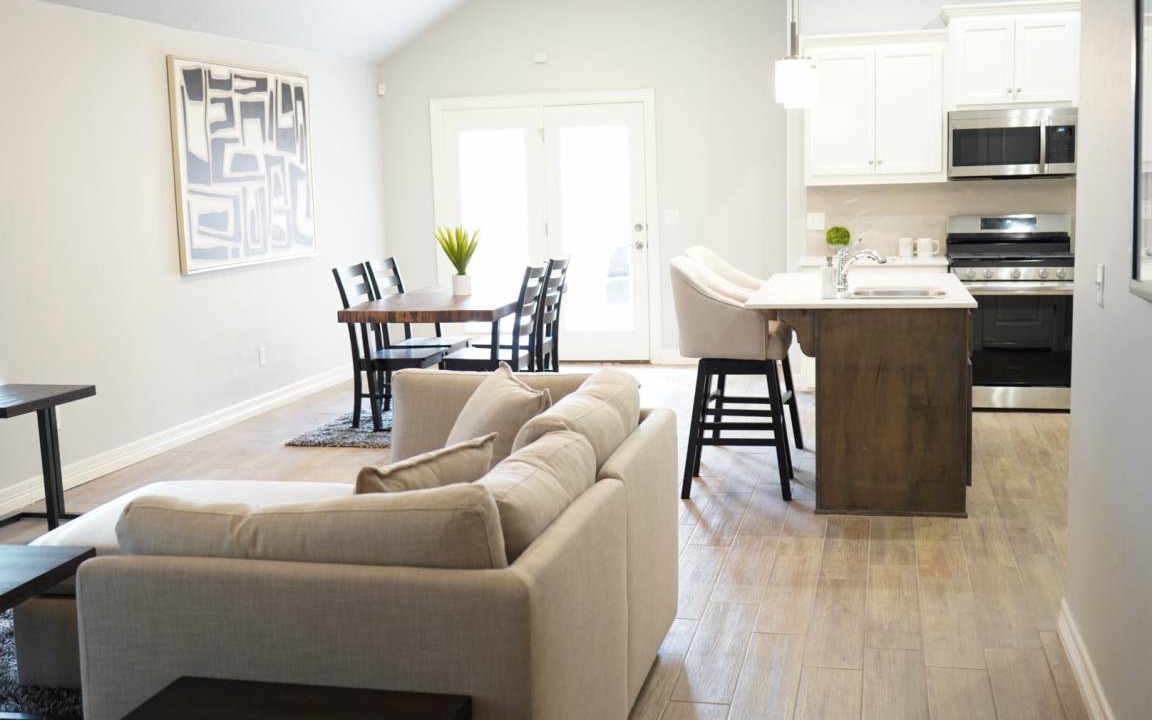 Wheatland House | 232 m² House ∙ 3 bedrooms ∙ 6 guests
