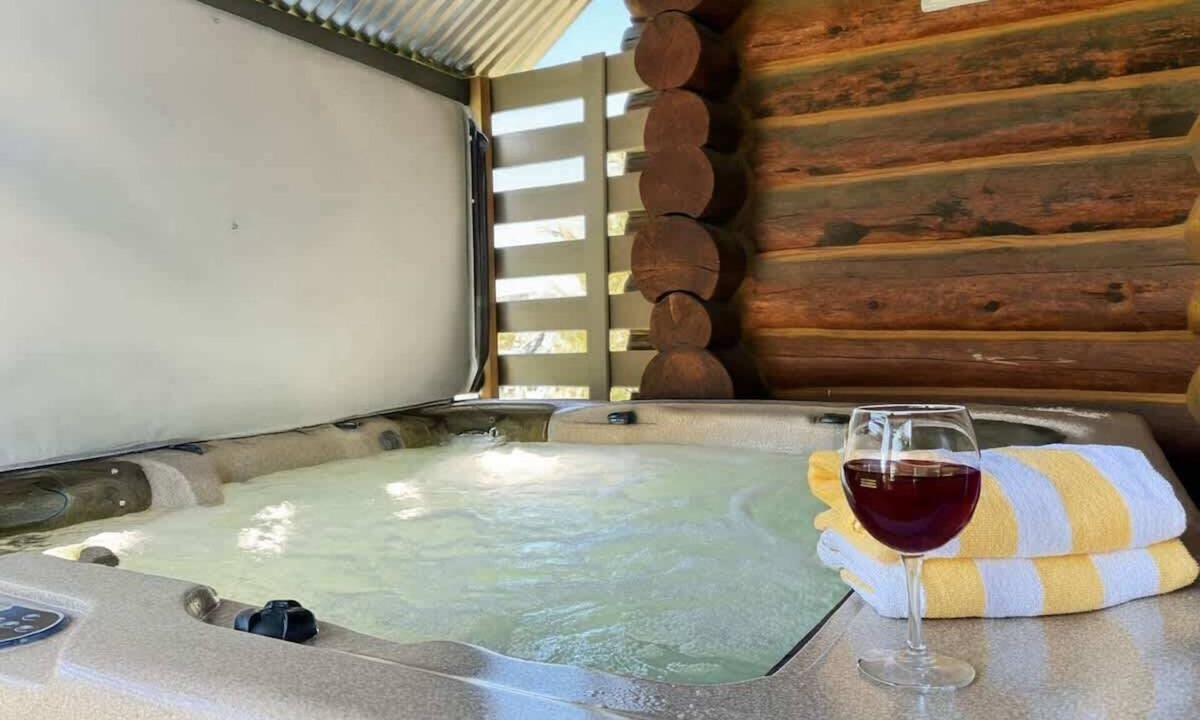 Island Park Cabin | 23MilesTo YNP | Private Hot Tub | Golf Course View