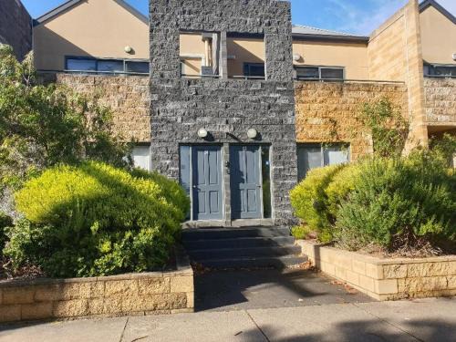 Warrnambool Apartment | 24 Gillies St Apartment