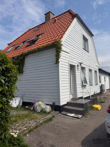 Husum Villa | 24 h chek in big house