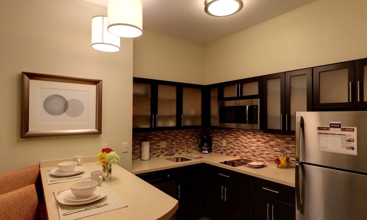 Bryant Pattengill East Apartment | 24 Hour Business Center + Fitness Center | Short Drive to University of Michigan