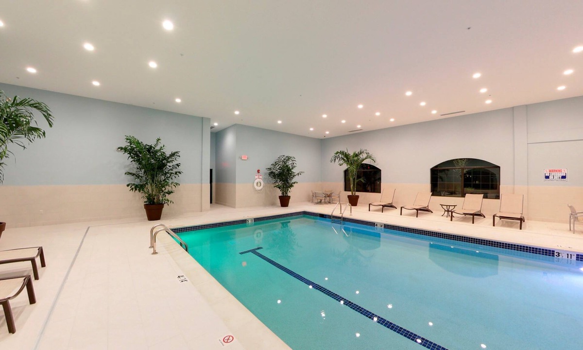 Bryant Pattengill East Apartment | 24 Hour Business Center + Fitness Center | Close to the University of Michigan