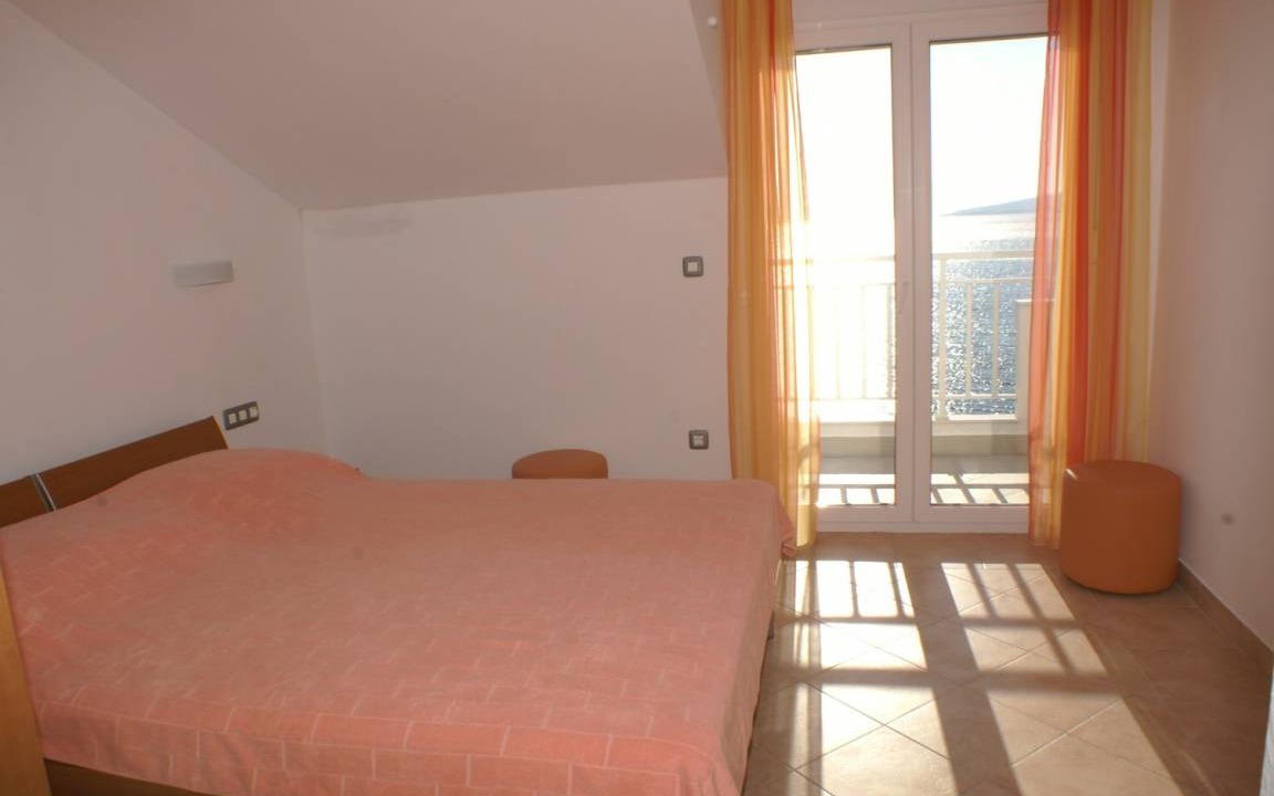 Gradac Apartment | 24 m² Studio flat ∙ 1 bedroom ∙ 3 guests