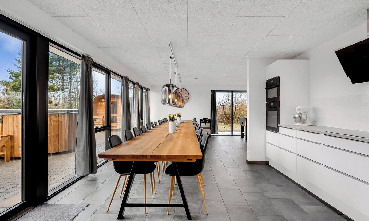 Vedersø Cottage | 24-person holiday home, fully renovated in 2024 - 2002
