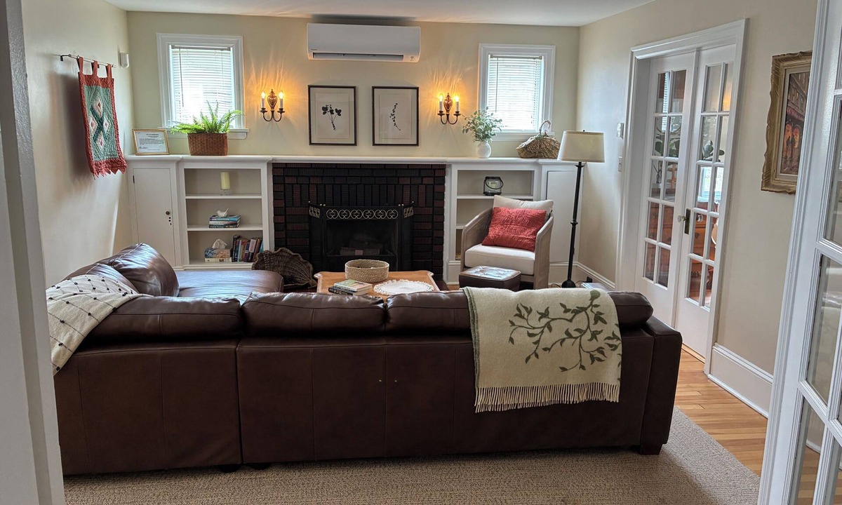 Summerside House | 240 Summer Summerside