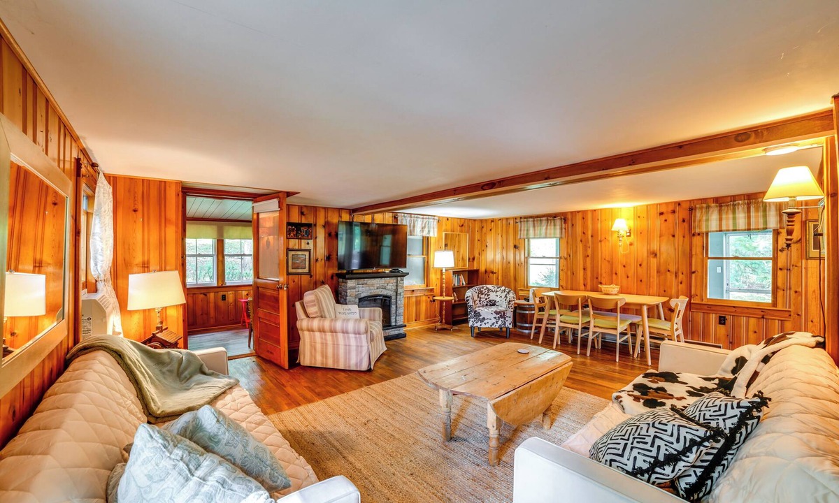Susquehanna Cabin | 25 Mi to Elk Mtn Skiing! Susquehanna River Cabin