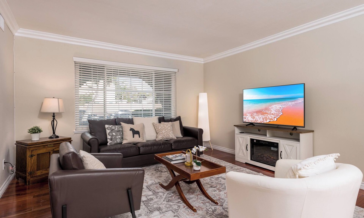 Chino House | 25% OFF Monthly/Pool Jacuzzi 3BR