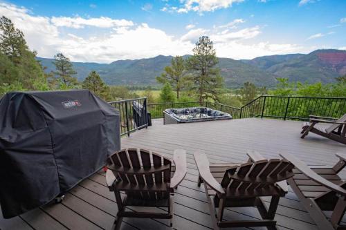 Durango House | 250 Lockes Mountain Road