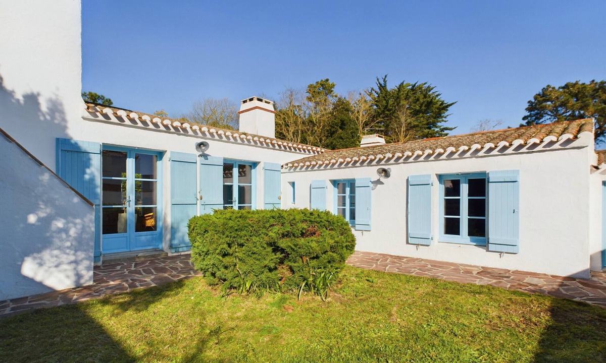 Noirmoutier-en-l'Ile House | 250m from Linière beach, residence for 8