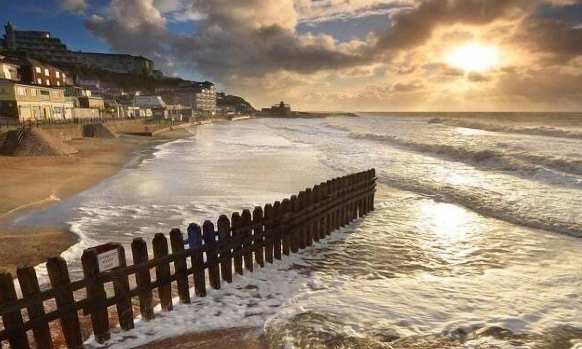 Ventnor City Cottage | 26 N Washington Ave