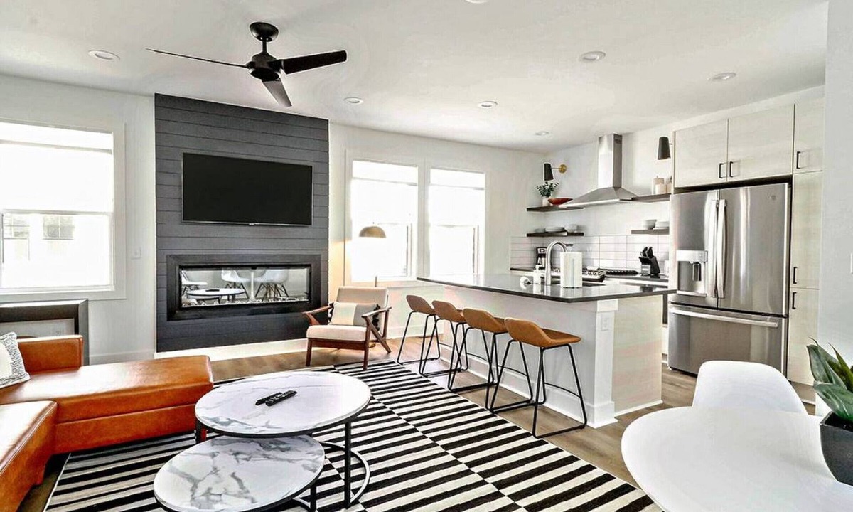 Northeast Virginia Beach Villa | 26th and Pacific with Ocean Views!