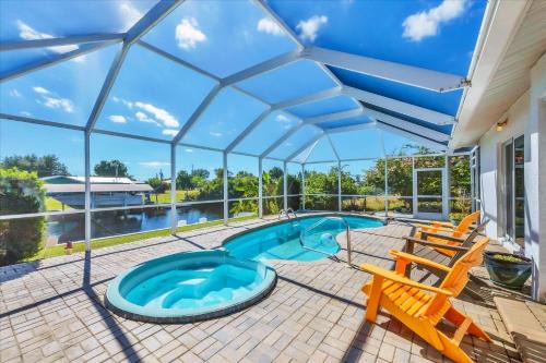 Harbour Heights House | 27305 Voyageur