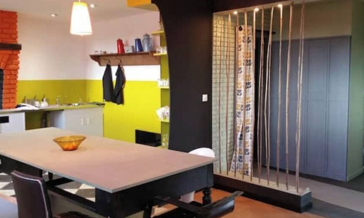 Caudry Apartment | 29 Color'appart