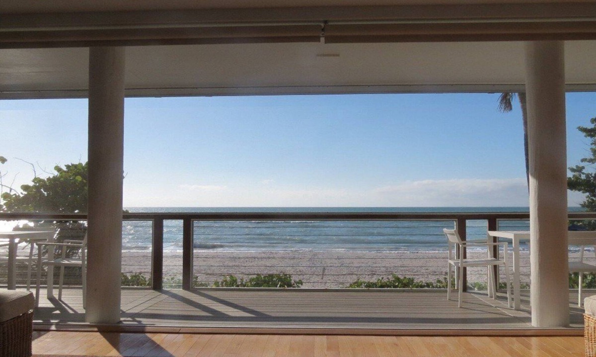 Boca Grande House | 2973 Shore Ln - 4 Bedroom - Beachfront Home