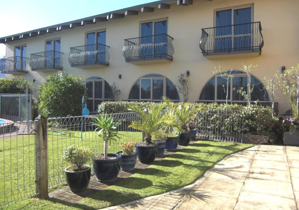 New Plymouth Hotel | 299 On Devon West