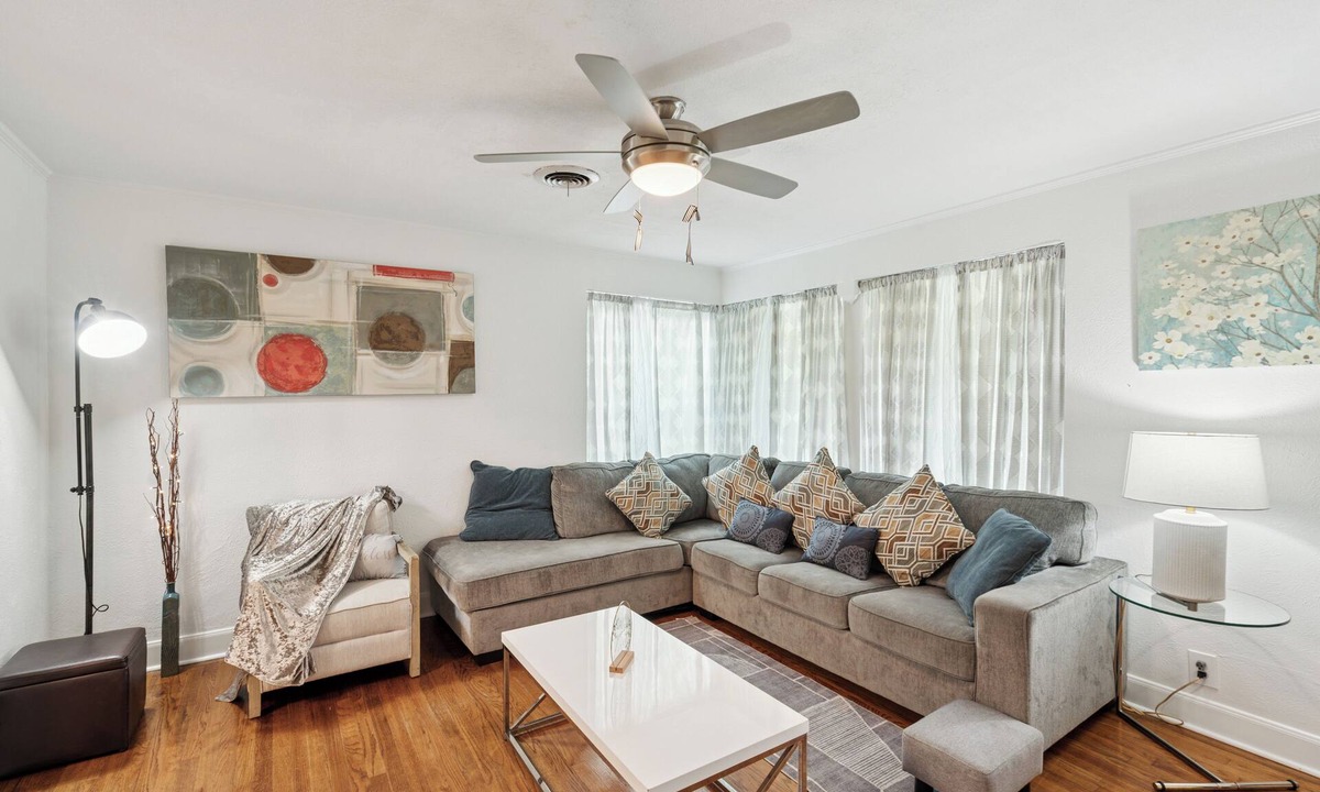 Irving Ski Chalet | 2BD 1BA,Pet Friendly, Parking, Patio,Outdoor Grill